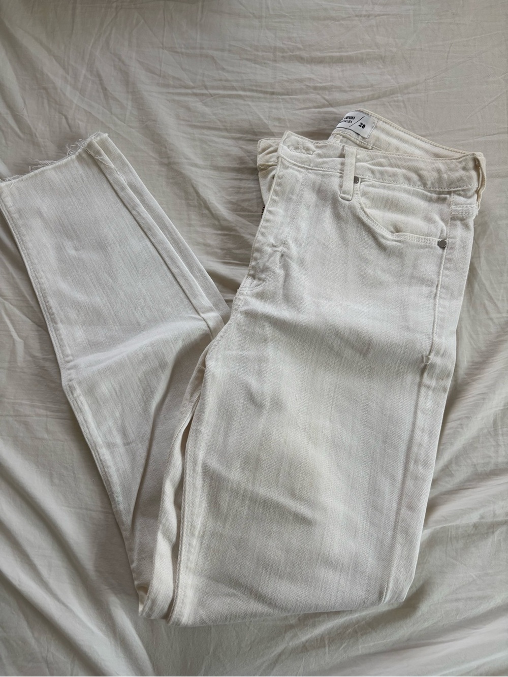 Just Black Women's Skinny Jeans in White